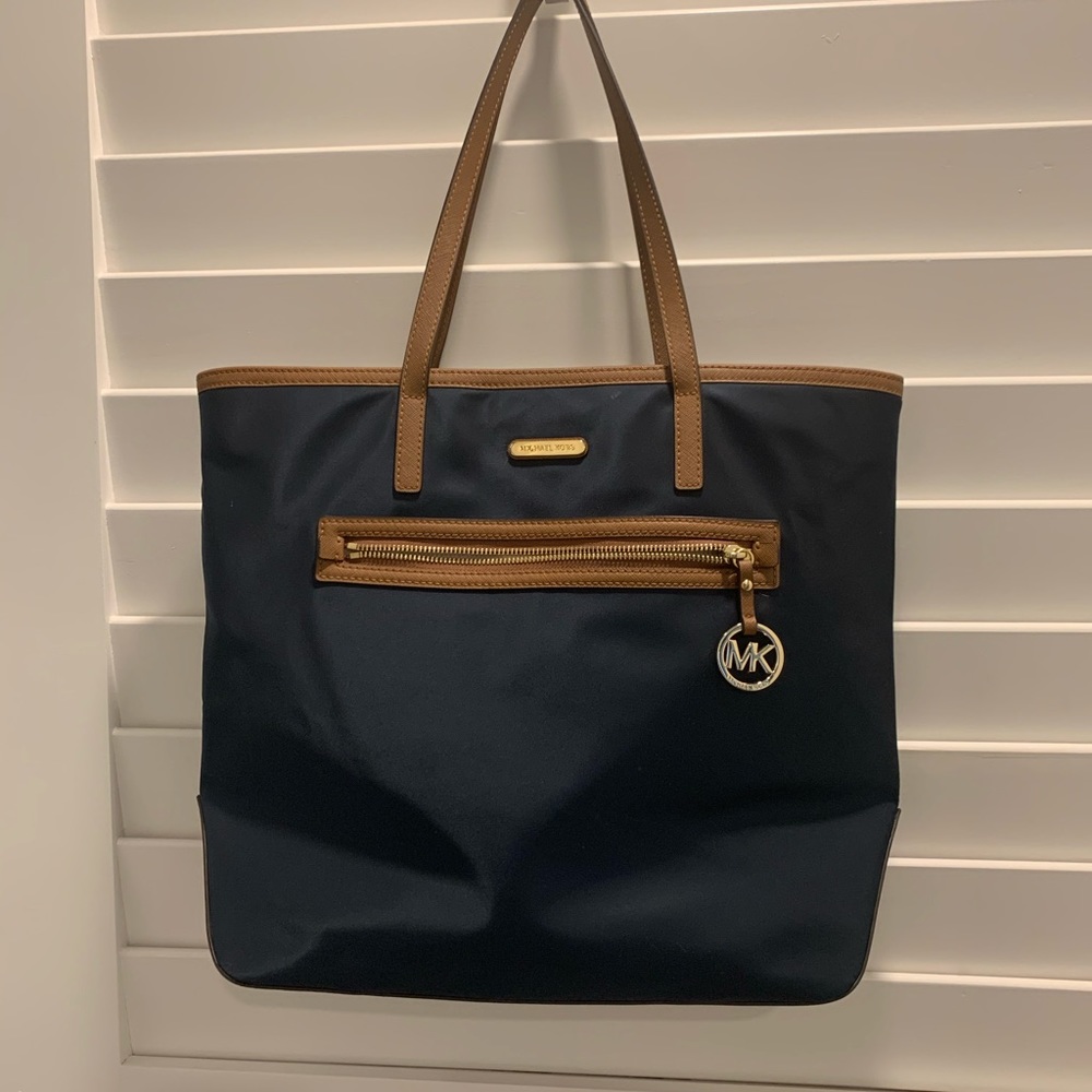 Michael Kors Tote